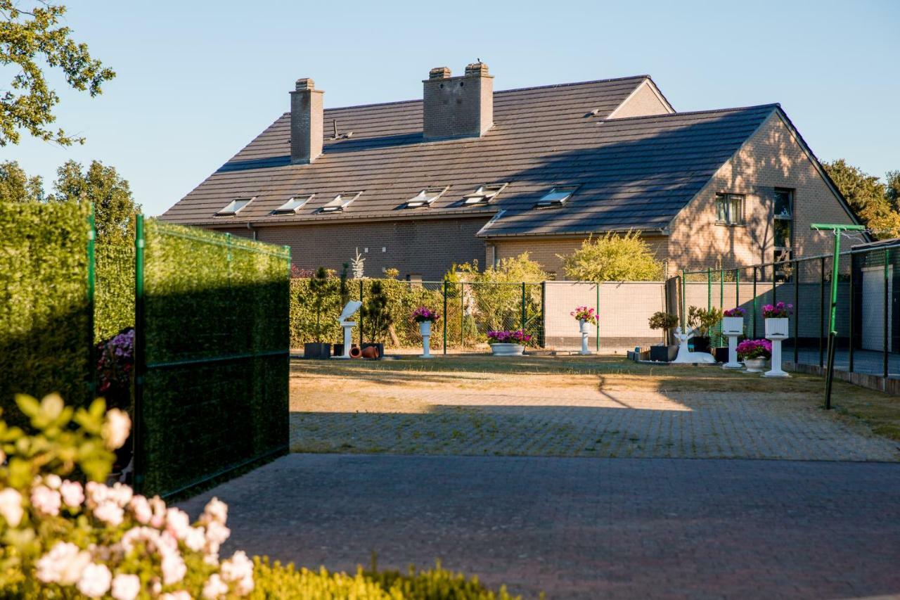 Casa Roman Zonhoven Екстер'єр фото